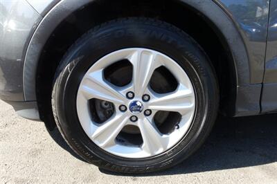 2016 Ford Escape SE   - Photo 9 - Newark, NJ 07104