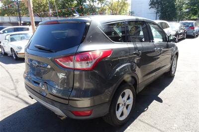 2016 Ford Escape SE   - Photo 8 - Newark, NJ 07104