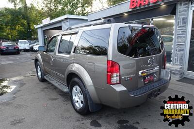 2006 Nissan Pathfinder SE   - Photo 6 - Newark, NJ 07104