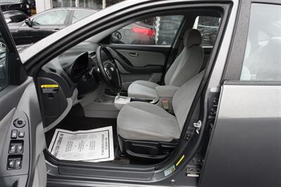 2008 Hyundai ELANTRA SE   - Photo 9 - Newark, NJ 07104