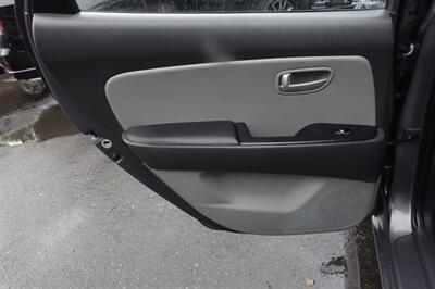 2008 Hyundai ELANTRA SE   - Photo 12 - Newark, NJ 07104