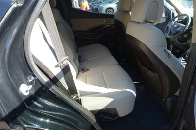 2017 Hyundai SANTA FE Sport 2.4L - Photo 21 - Newark, NJ 07104