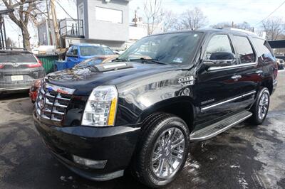 2011 Cadillac Escalade Luxury   - Photo 1 - Newark, NJ 07104