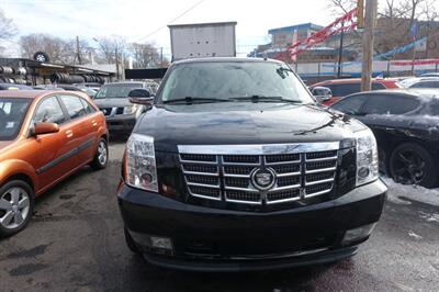 2011 Cadillac Escalade Luxury   - Photo 2 - Newark, NJ 07104