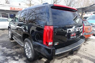 2011 Cadillac Escalade Luxury   - Photo 6 - Newark, NJ 07104