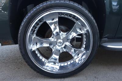 2013 Cadillac Escalade EXT Luxury   - Photo 23 - Newark, NJ 07104