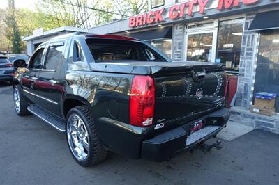 2013 Cadillac Escalade EXT Luxury   - Photo 6 - Newark, NJ 07104
