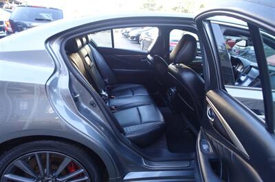 2017 INFINITI Q50 Red Sport 400 - Photo 16 - Newark, NJ 07104