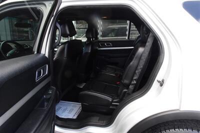 2017 Ford Explorer XLT   - Photo 11 - Newark, NJ 07104