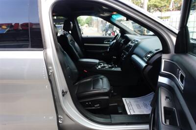 2017 Ford Explorer XLT   - Photo 14 - Newark, NJ 07104