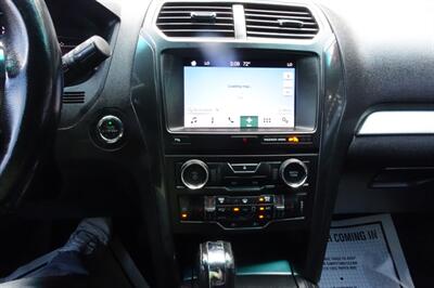 2017 Ford Explorer XLT   - Photo 20 - Newark, NJ 07104