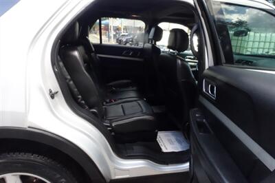 2017 Ford Explorer XLT   - Photo 16 - Newark, NJ 07104