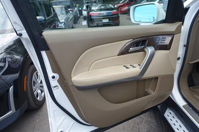 2010 Acura MDX SH-AWD w/Tech - Photo 11 - Newark, NJ 07104