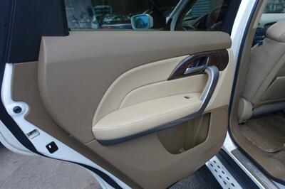 2010 Acura MDX SH-AWD w/Tech - Photo 13 - Newark, NJ 07104