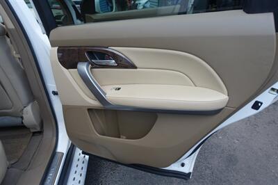 2010 Acura MDX SH-AWD w/Tech - Photo 19 - Newark, NJ 07104