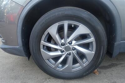 2016 Nissan Rogue SL - Photo 22 - Newark, NJ 07104