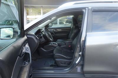2016 Nissan Rogue SL - Photo 9 - Newark, NJ 07104