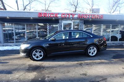 2014 Ford Taurus SEL   - Photo 4 - Newark, NJ 07104
