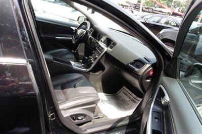 2012 Volvo S60 T5   - Photo 13 - Newark, NJ 07104