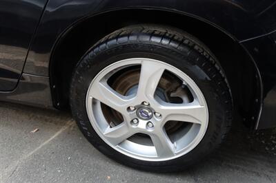 2012 Volvo S60 T5   - Photo 22 - Newark, NJ 07104