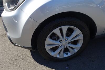 2014 Kia Soul +   - Photo 22 - Newark, NJ 07104