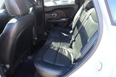 2014 Kia Soul +   - Photo 11 - Newark, NJ 07104