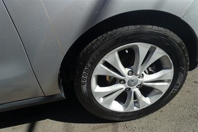 2014 Kia Soul +   - Photo 21 - Newark, NJ 07104