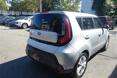 2014 Kia Soul +   - Photo 8 - Newark, NJ 07104