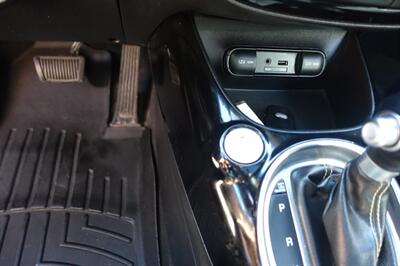 2014 Kia Soul +   - Photo 25 - Newark, NJ 07104