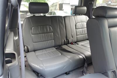 2002 Lexus LX - Photo 19 - Newark, NJ 07104
