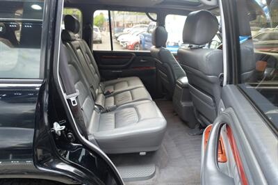 2002 Lexus LX - Photo 17 - Newark, NJ 07104