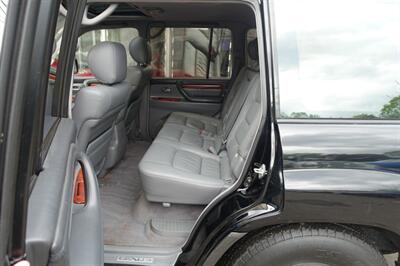 2002 Lexus LX - Photo 11 - Newark, NJ 07104