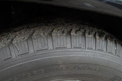2002 Lexus LX - Photo 25 - Newark, NJ 07104