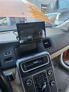 2012 Volvo S60 T5 - Photo 25 - Newark, NJ 07104
