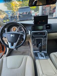 2012 Volvo S60 T5 - Photo 14 - Newark, NJ 07104