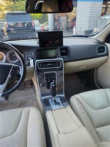 2012 Volvo S60 T5 - Photo 15 - Newark, NJ 07104