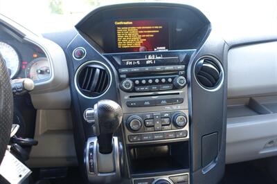 2014 Honda Pilot Touring   - Photo 20 - Newark, NJ 07104