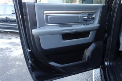 2016 RAM 1500 Big Horn - Photo 12 - Newark, NJ 07104