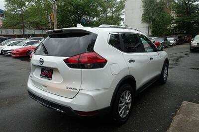 2017 Nissan Rogue SL   - Photo 8 - Newark, NJ 07104