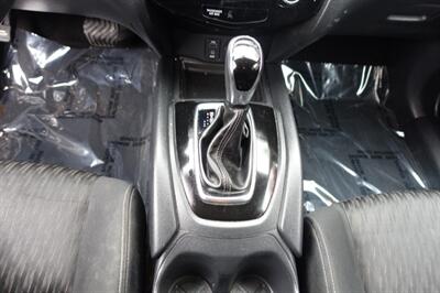 2017 Nissan Rogue SL   - Photo 19 - Newark, NJ 07104