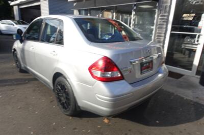 2007 Nissan Versa 1.8 S - Photo 6 - Newark, NJ 07104