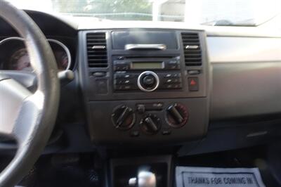 2007 Nissan Versa 1.8 S - Photo 18 - Newark, NJ 07104