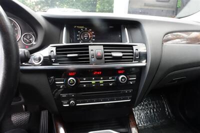2016 BMW X4 xDrive28i   - Photo 18 - Newark, NJ 07104
