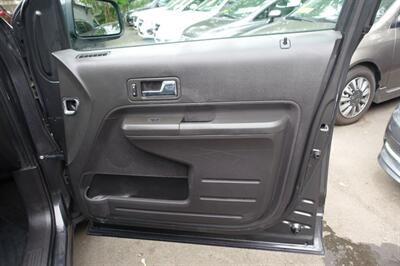 2007 Ford Edge SEL - Photo 15 - Newark, NJ 07104