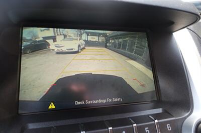2017 Chevrolet Equinox LT - Photo 20 - Newark, NJ 07104