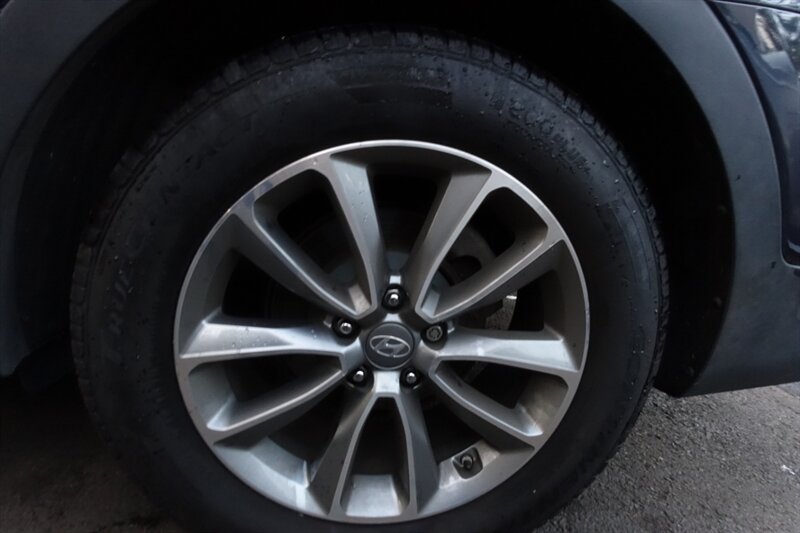 2017 Hyundai Santa Fe Limited photo 22