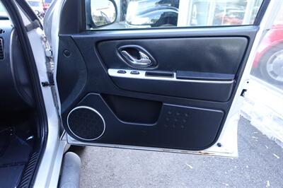 2007 Mercury Mariner Luxury - Photo 15 - Newark, NJ 07104