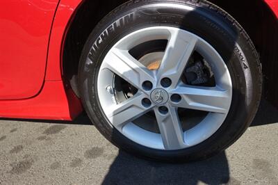 2012 Toyota Camry SE   - Photo 23 - Newark, NJ 07104
