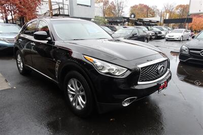 2017 INFINITI QX70   - Photo 3 - Newark, NJ 07104