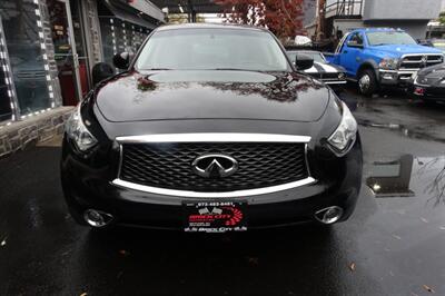 2017 INFINITI QX70   - Photo 2 - Newark, NJ 07104